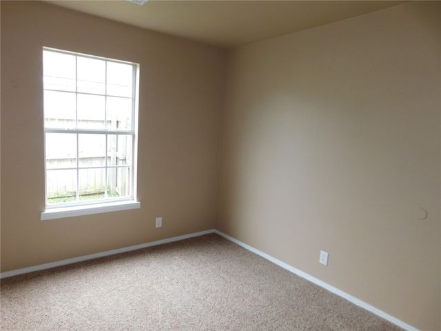 29 Cheryl Circle, Bentonville, AR 72712