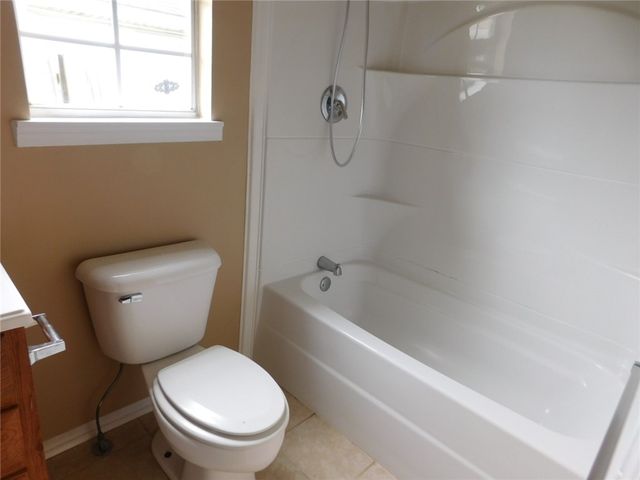 29 Cheryl Circle, Bentonville, AR 72712