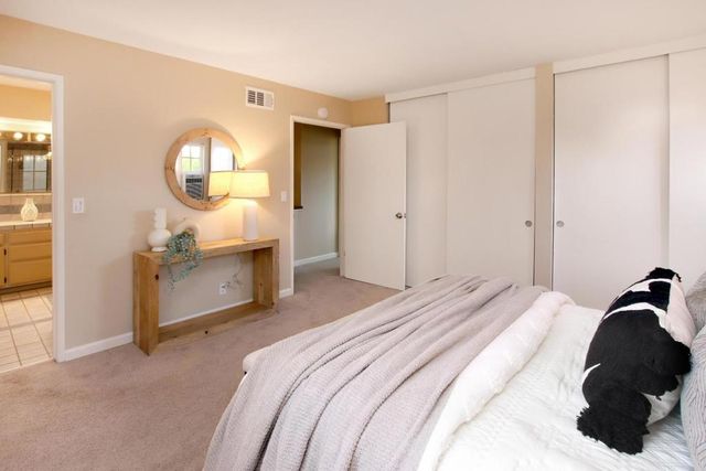 875 Tartarian Way, Sunnyvale, CA 94087