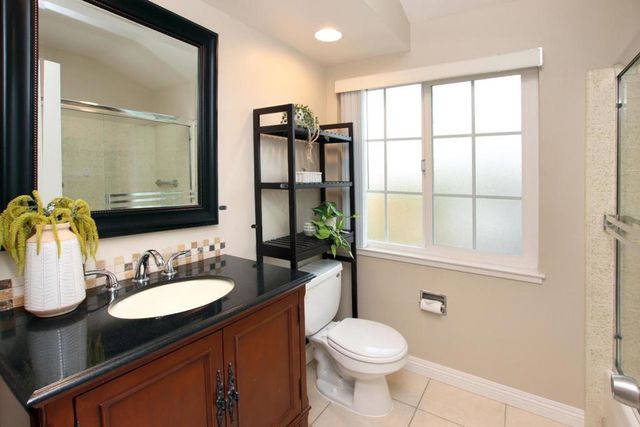 875 Tartarian Way, Sunnyvale, CA 94087