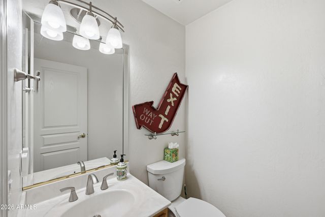 333 N PENNINGTON Drive N 2, Chandler, AZ 85224