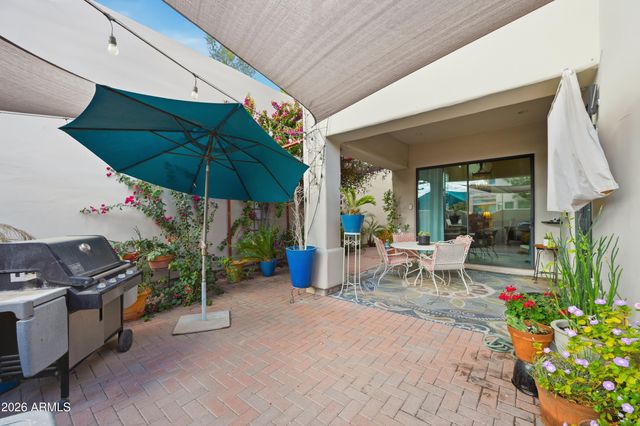 333 N PENNINGTON Drive N 2, Chandler, AZ 85224