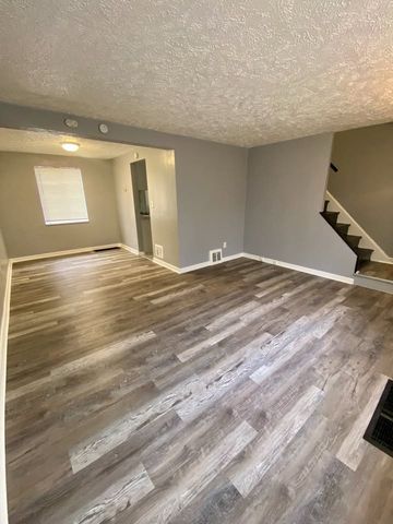 8156 Chaske St, Verona, PA 15147