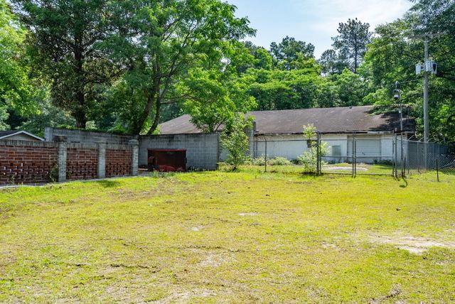 1265 Trojan Road, Cross, SC 29436