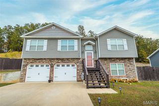 21005 Halifax Drive, St Robert, MO 65584