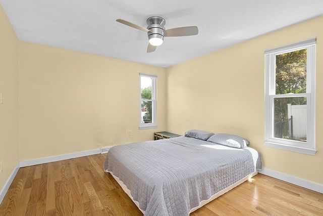 31 Acorn Dr 31, Randolph, MA 02368