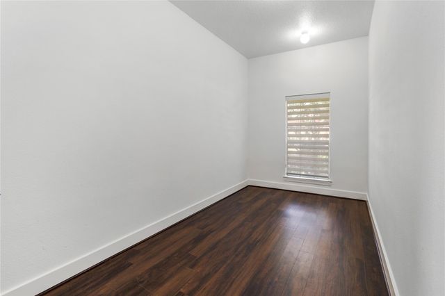 1221 Wedgewood Drive, Sugar Land, TX 77478