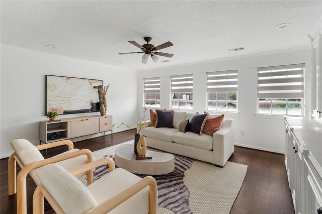 1221 Wedgewood Drive, Sugar Land, TX 77478