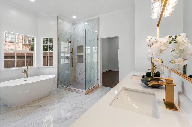 1221 Wedgewood Drive, Sugar Land, TX 77478
