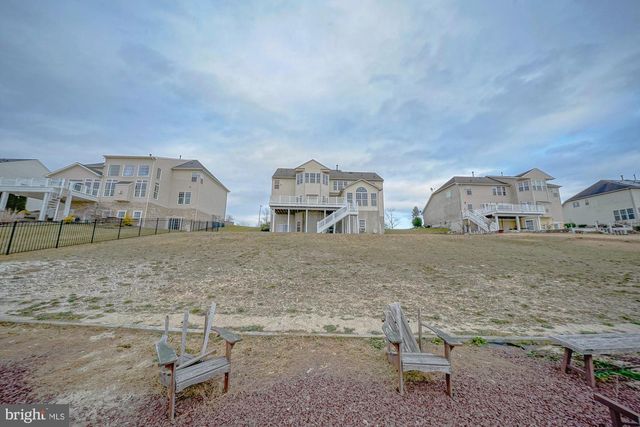 67 MULLEN DR, Sicklerville, NJ 08081