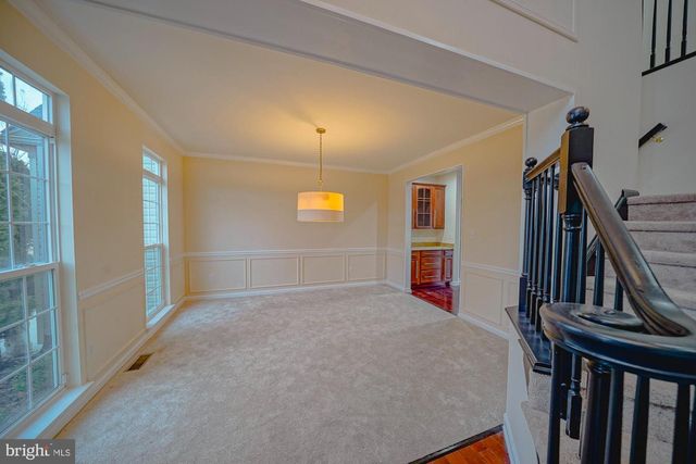 67 MULLEN DR, Sicklerville, NJ 08081