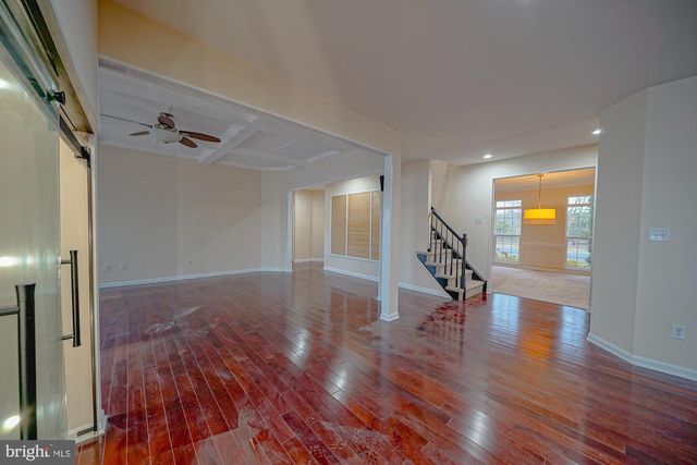 67 MULLEN DR, Sicklerville, NJ 08081