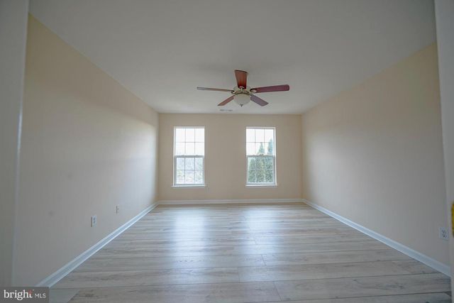 67 MULLEN DR, Sicklerville, NJ 08081