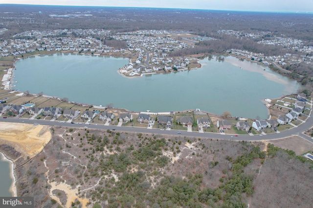 67 MULLEN DR, Sicklerville, NJ 08081