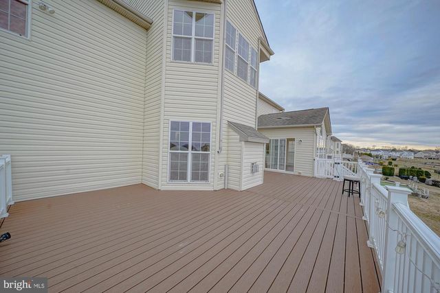 67 MULLEN DR, Sicklerville, NJ 08081