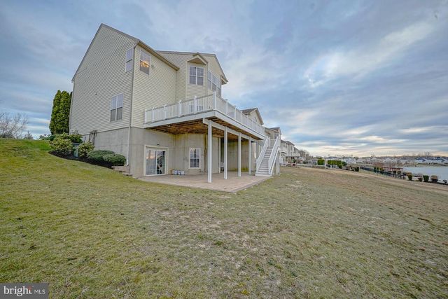 67 MULLEN DR, Sicklerville, NJ 08081