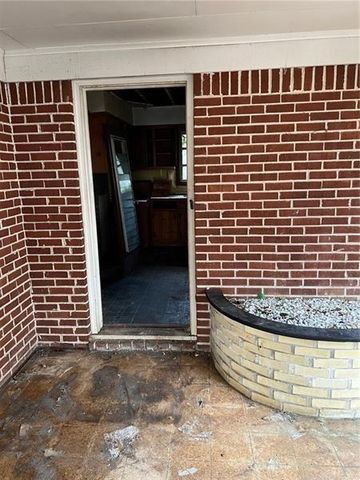 1581 Woodland Circle SE, Atlanta, GA 30316