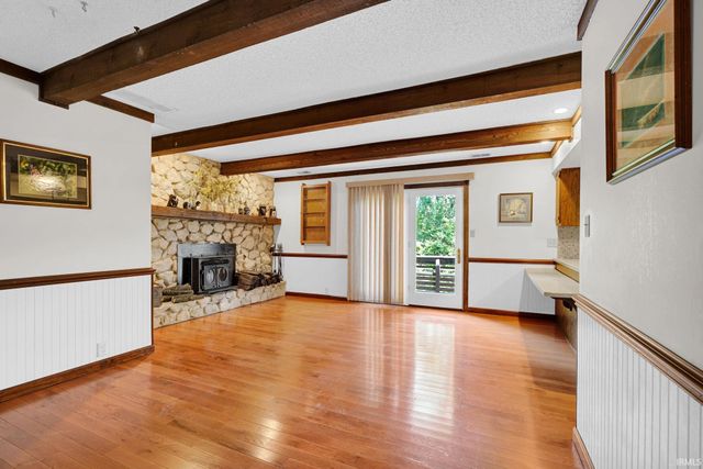 613 Berry Court, Evansville, IN 47710