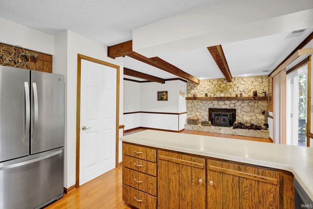 613 Berry Court, Evansville, IN 47710