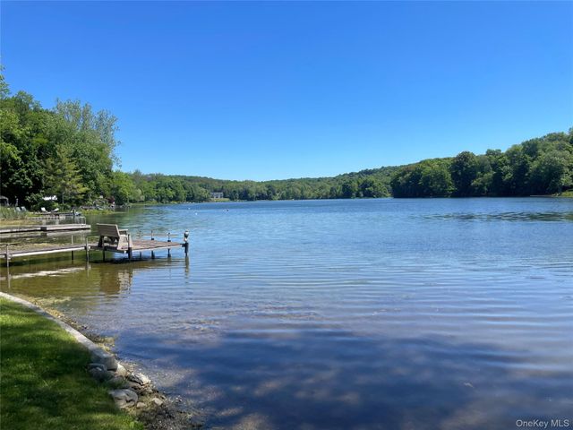 4-6 Anderson Road, Clinton Corners, NY 12514