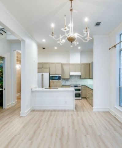 7319 Inwood Road, Dallas, TX 75209
