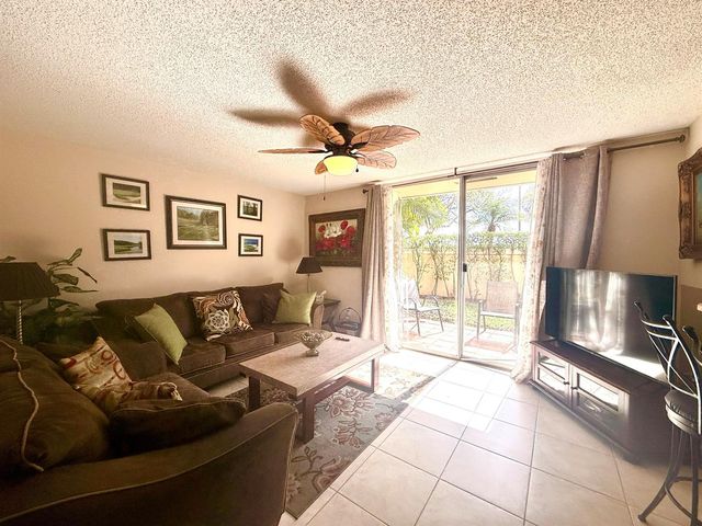 1707 Village Boulevard 112, West Palm Beach, FL 33409