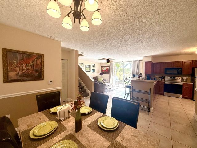 1707 Village Boulevard 112, West Palm Beach, FL 33409