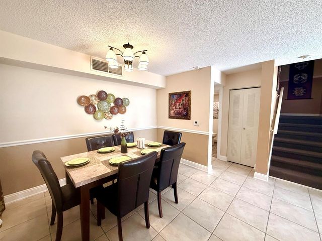 1707 Village Boulevard 112, West Palm Beach, FL 33409