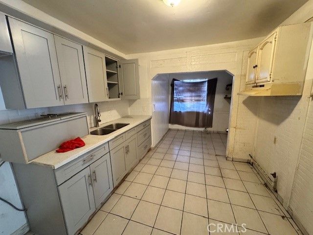 2712 California Street, Huntington Park, CA 90255