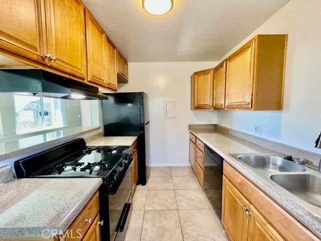 2964 Peppertree Lane A, Costa Mesa, CA 92626