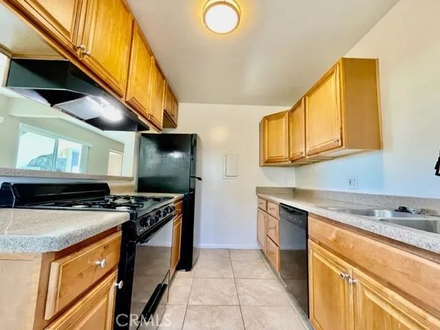 2964 Peppertree Lane A, Costa Mesa, CA 92626