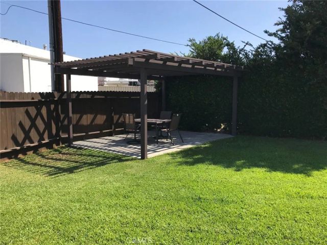 2964 Peppertree Lane A, Costa Mesa, CA 92626
