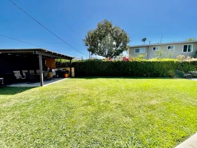 2964 Peppertree Lane A, Costa Mesa, CA 92626