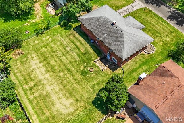 1019 Merrill Street, Lebanon, IL 62254