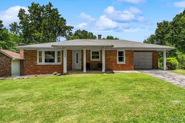 1019 Merrill Street, Lebanon, IL 62254
