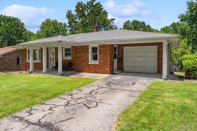 1019 Merrill Street, Lebanon, IL 62254