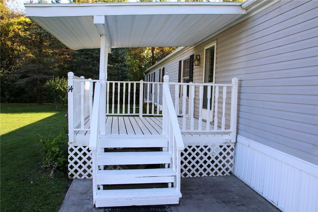 14 Indian Hills Drive, Fayette, NY 13165