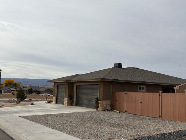 2642 Moss Agate Lane, Grand Junction, CO 81506
