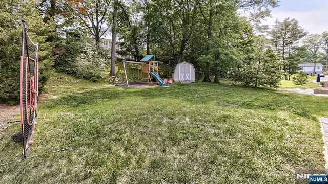 7 Knight Road, Wayne, NJ 07470
