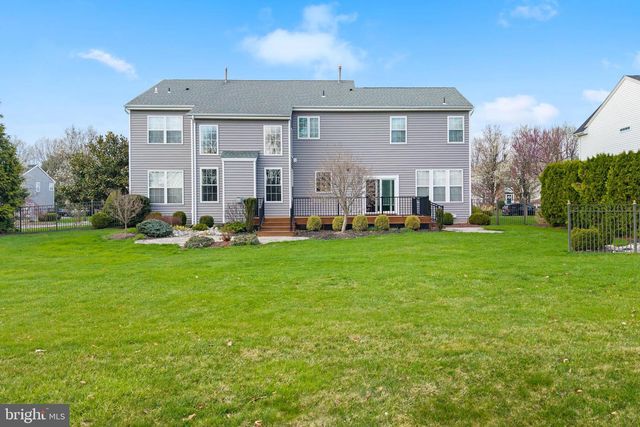 16 HERITAGE DRIVE, Allentown, NJ 08501