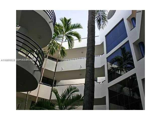 21075 NE 34th Ave 103-2, Aventura, FL 33180