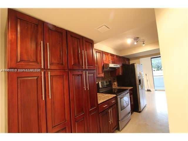 21075 NE 34th Ave 103-2, Aventura, FL 33180