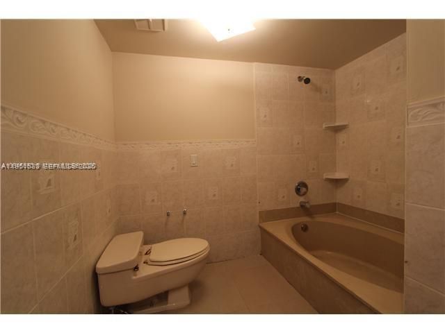 21075 NE 34th Ave 103-2, Aventura, FL 33180