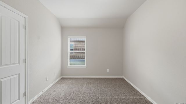 1970 KALLI JO LN, New Braunfels, TX 78130