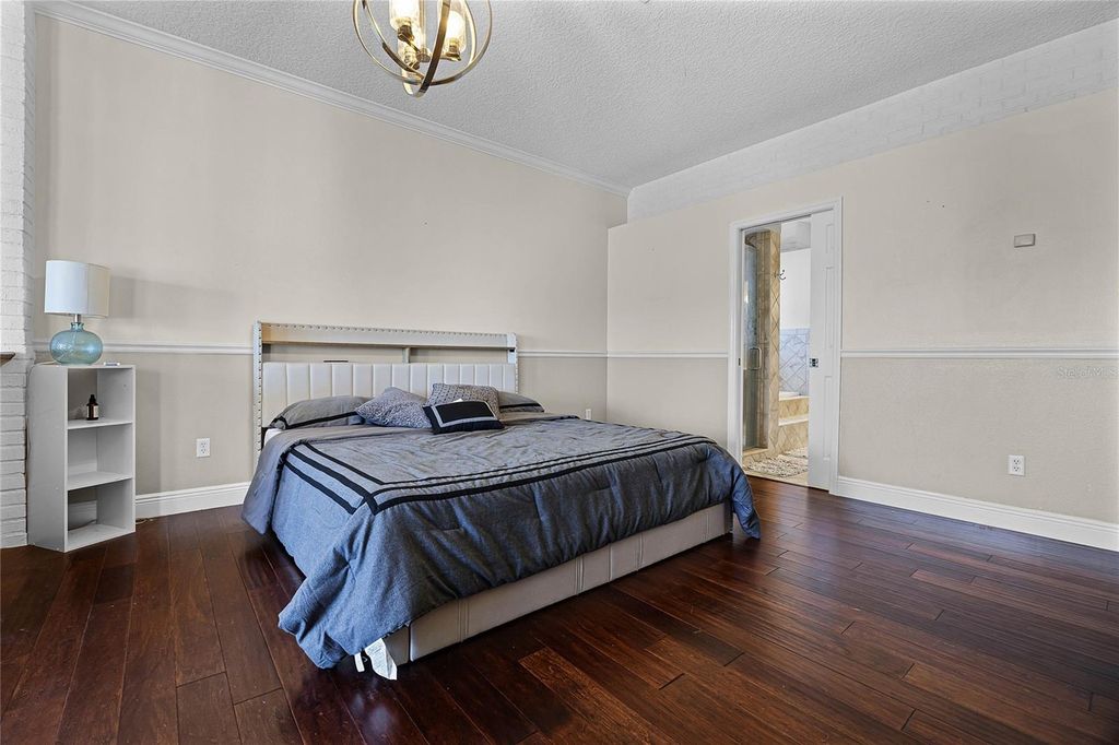 Image 18 of property listing at 13722 FOX GLOVE STREET, Winter Garden, FL 34787