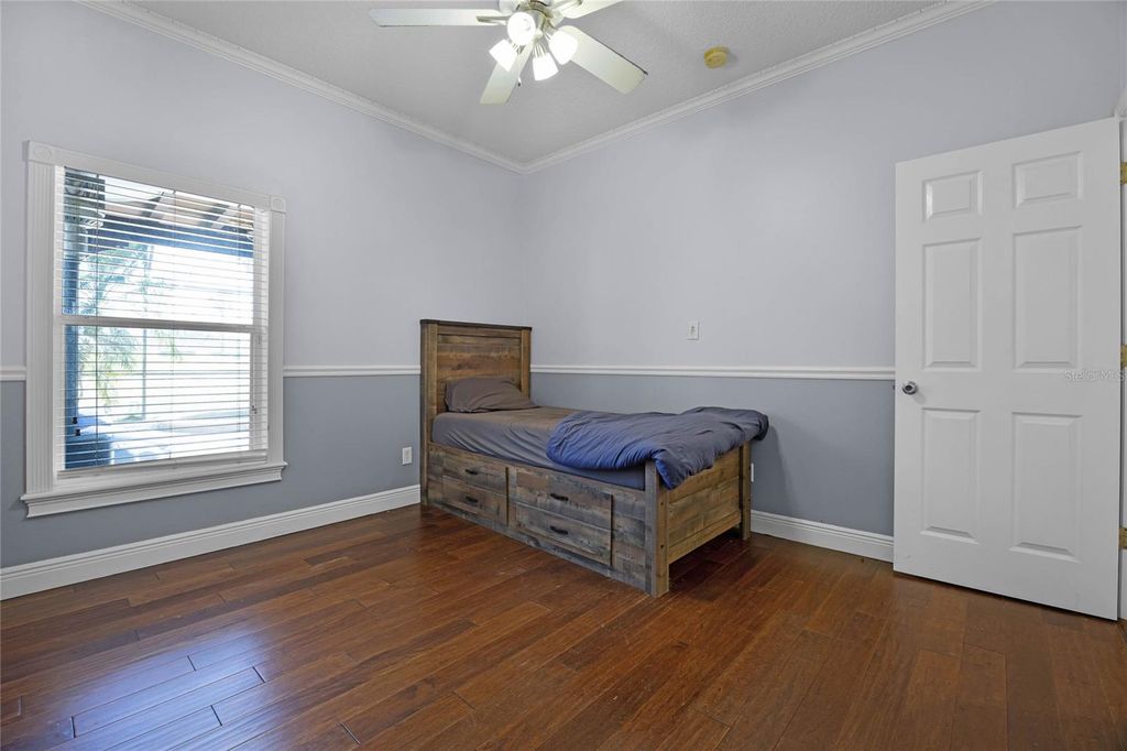 Image 30 of property listing at 13722 FOX GLOVE STREET, Winter Garden, FL 34787