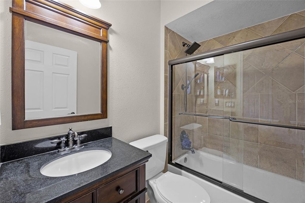 Image 31 of property listing at 13722 FOX GLOVE STREET, Winter Garden, FL 34787