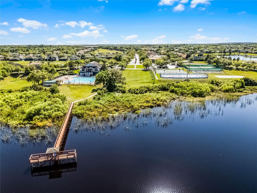 Image 49 of property listing at 13722 FOX GLOVE STREET, Winter Garden, FL 34787