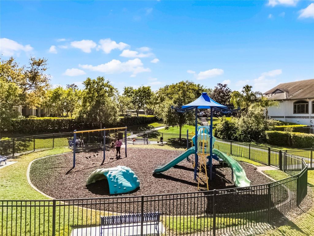 Image 55 of property listing at 13722 FOX GLOVE STREET, Winter Garden, FL 34787