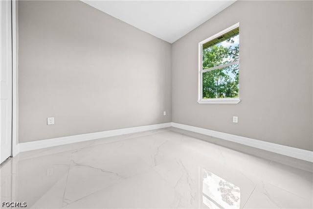 1032 Milwaukee BLVD, Lehigh Acres, FL 33974